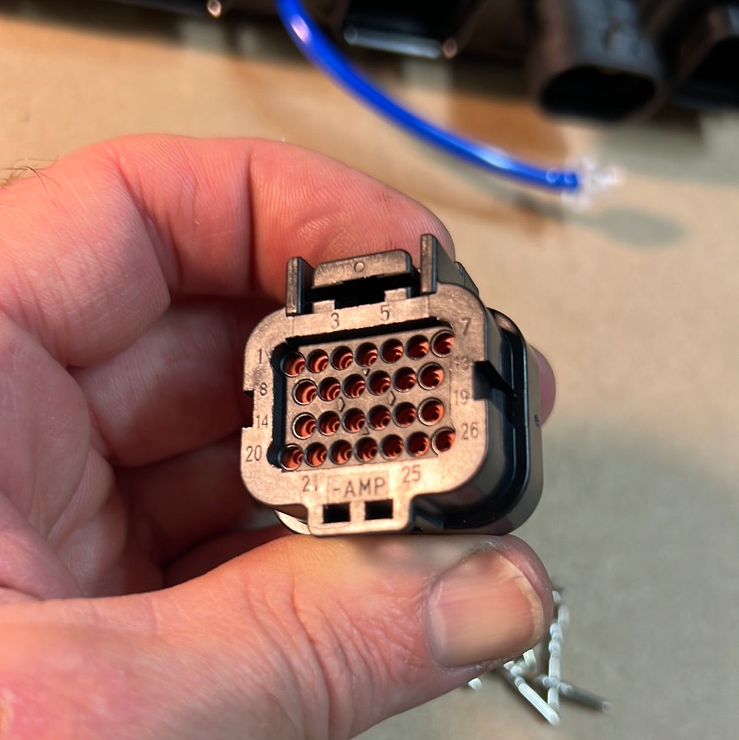 26 pin Holley J1B
