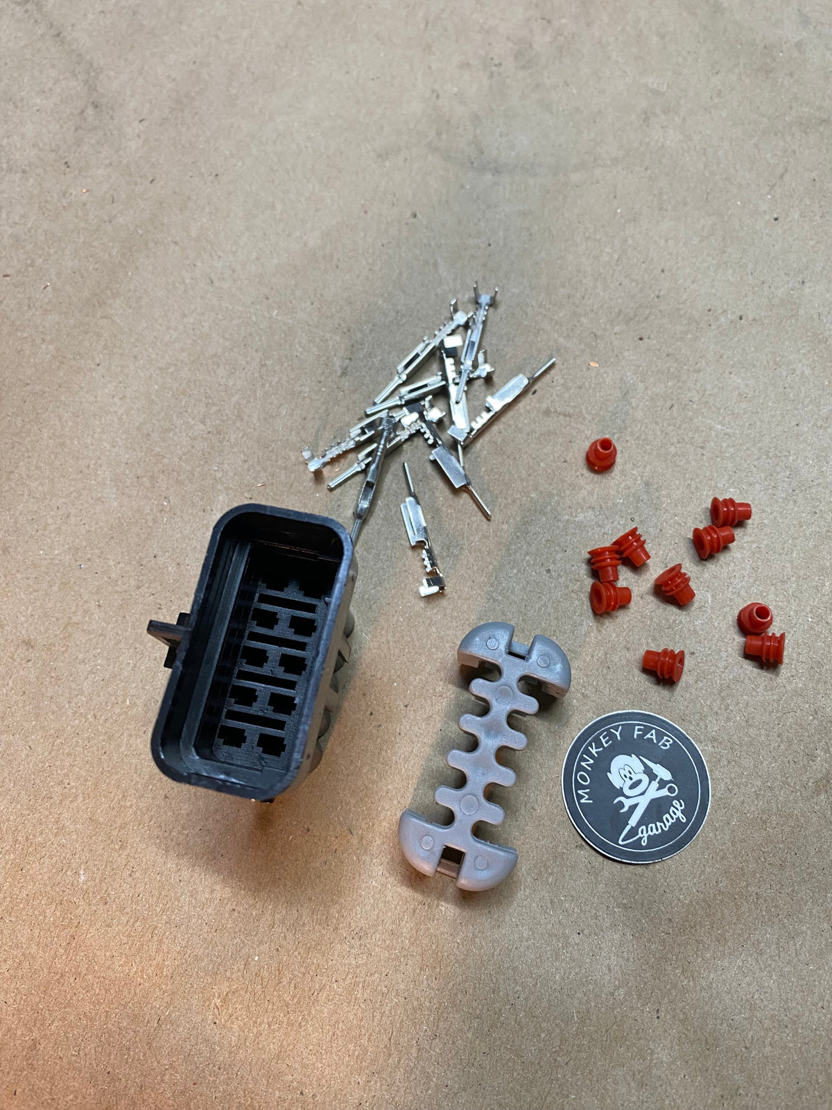 10 Way Male Metripack 150 Receptacle Connector Kit