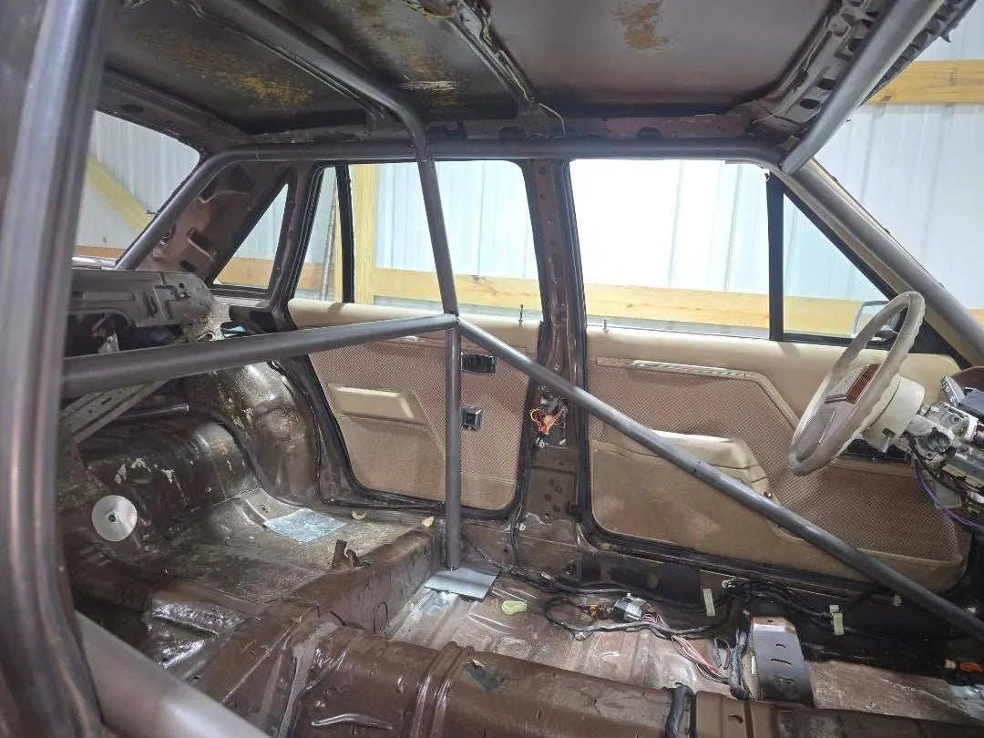 78-86 (4) Door Fairmont / LTD 8.50 Roll Cage-Notched