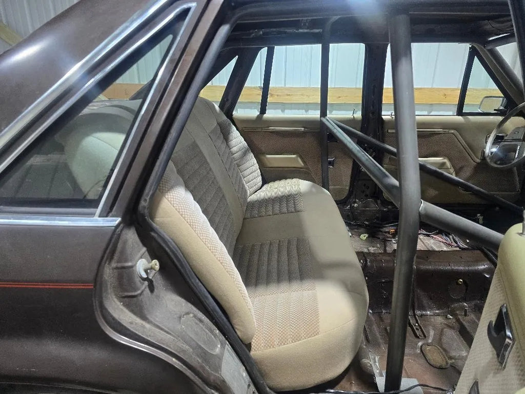 78-86 (4) Door Fairmont / LTD 8.50 Roll Cage-Notched