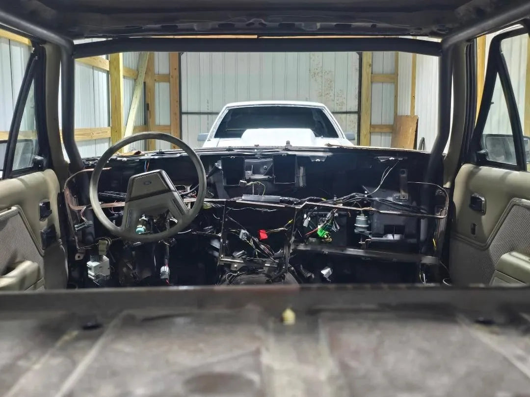 78-86 (4) Door Fairmont / LTD 8.50 Roll Cage-Notched